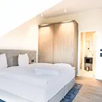 Maremueritz Yachthafen Hotell