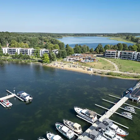 Maremueritz Yachthafen منتجع فارين