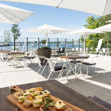 Maremueritz Yachthafen 2*