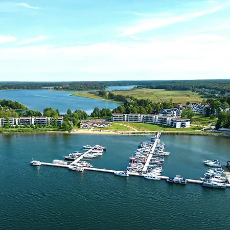 Maremueritz Yachthafen 2* فارين