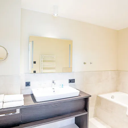 منتجع Maremueritz Yachthafen فارين