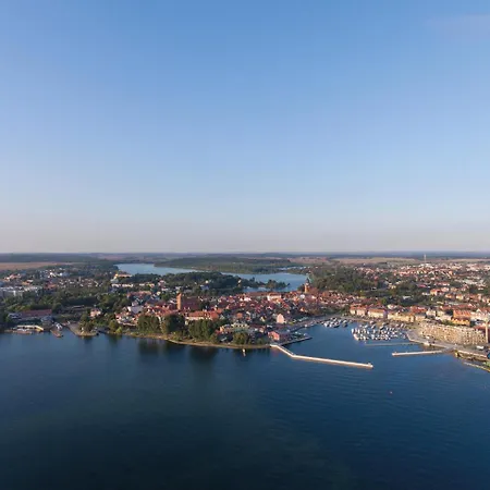 منتجع Maremueritz Yachthafen فارين